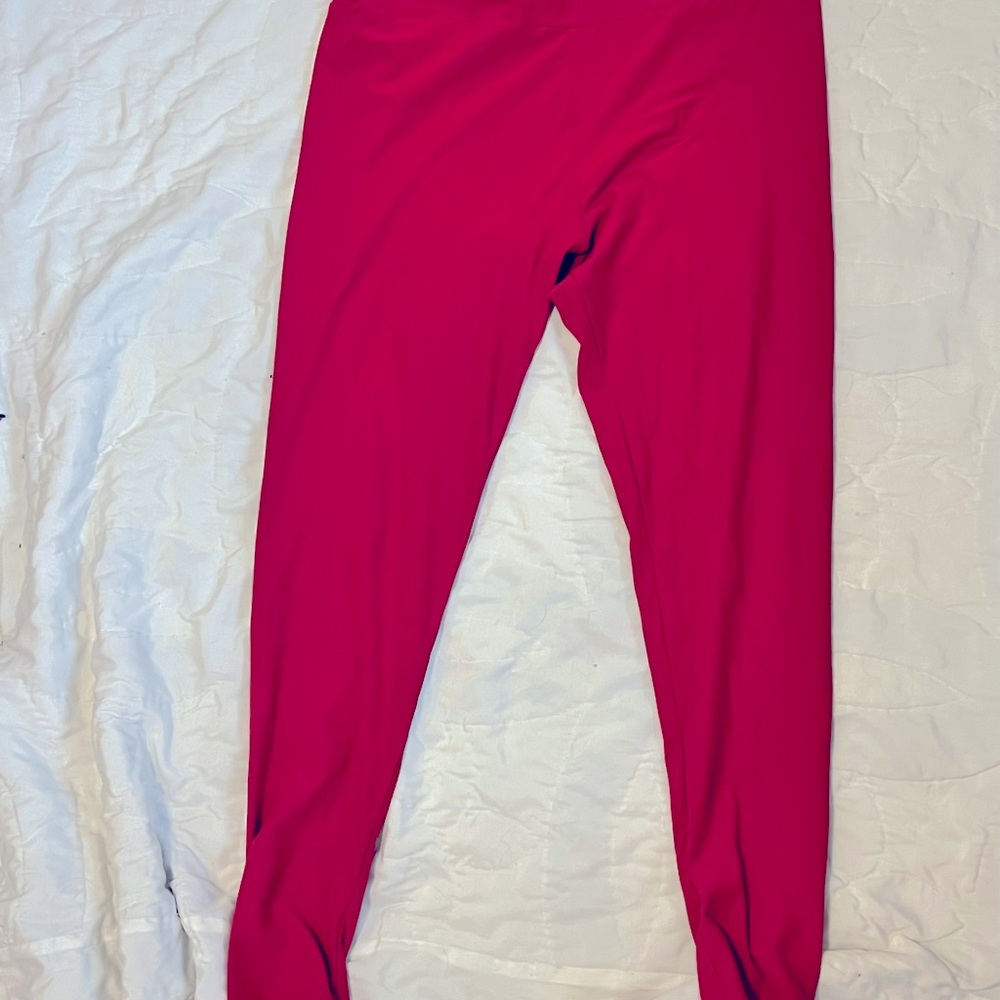 Lularoe TC SOLID pink leggings